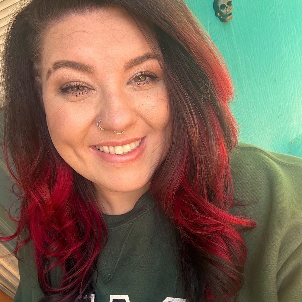 Meet your Posher, Nikki